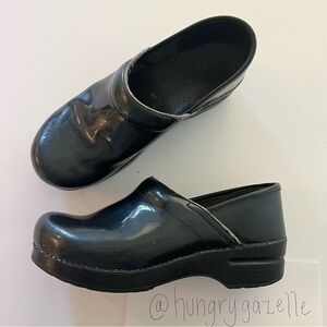 Dansko Nursing Clogs Slip On Shoes Medical Blue 39